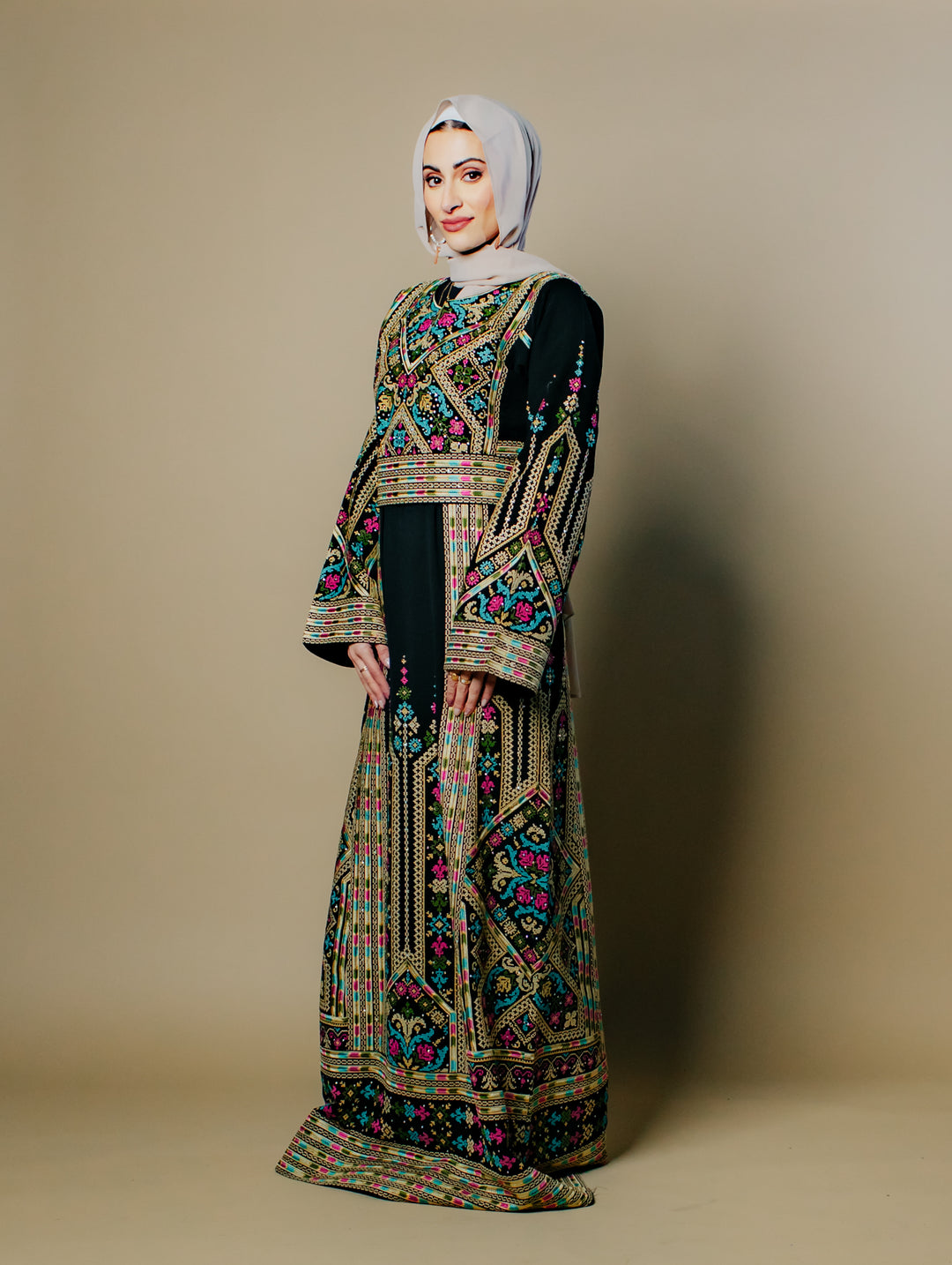 Marianne Traditional Embroidered Thobe