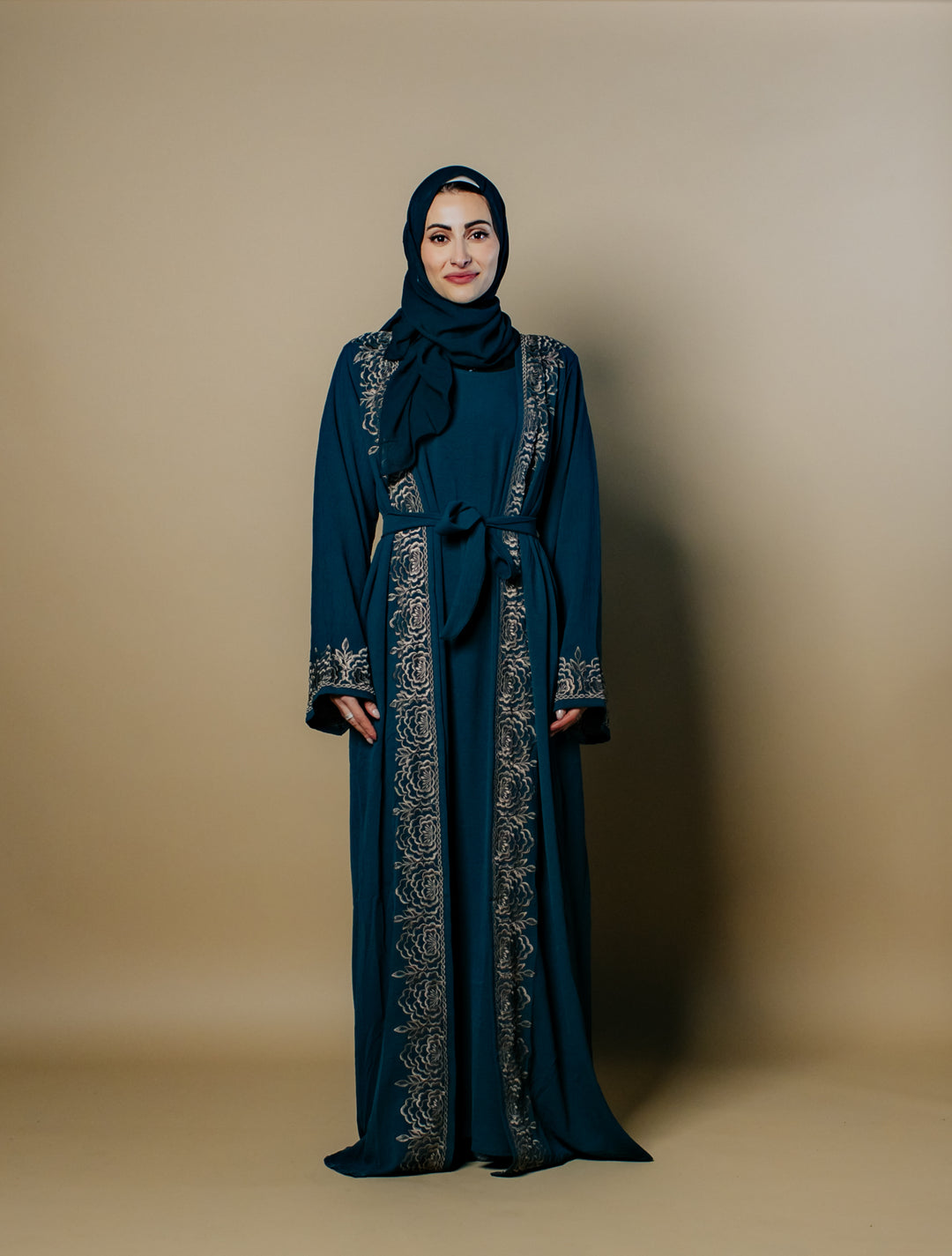 Yara Crepe Elegance Abaya