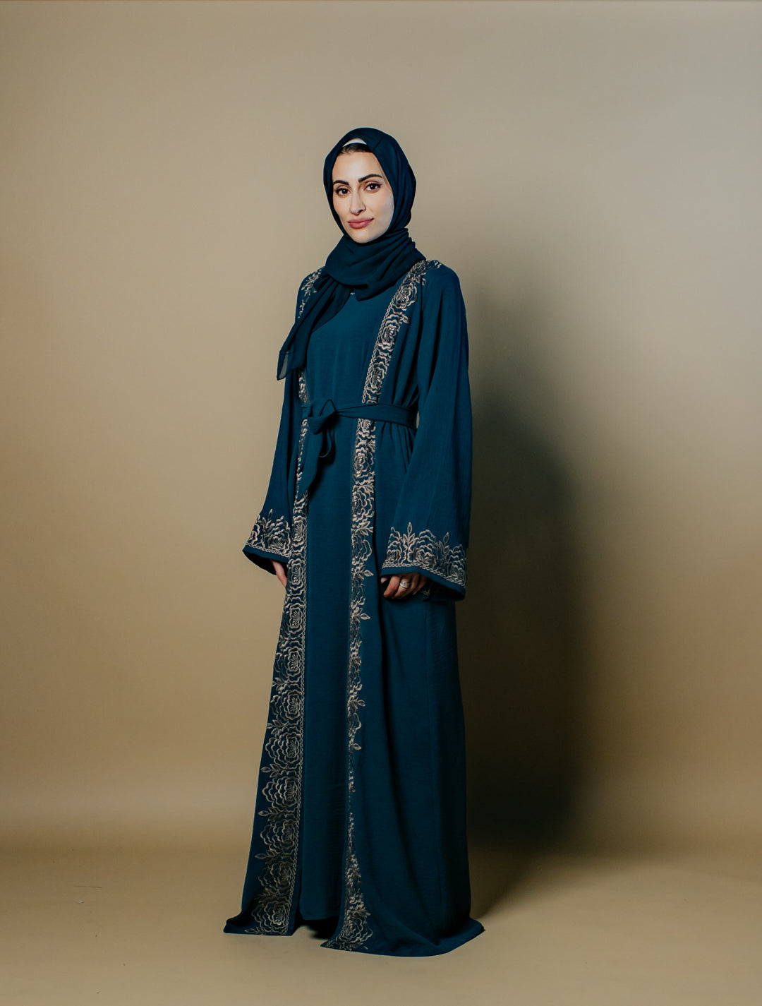 Yara Crepe Elegance Abaya