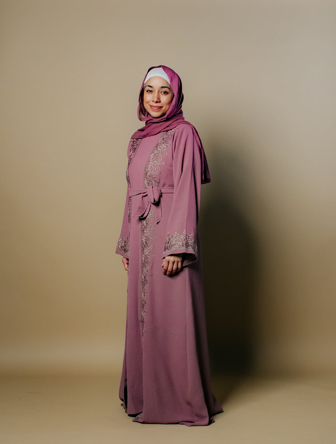 Yara Crepe Elegance Abaya