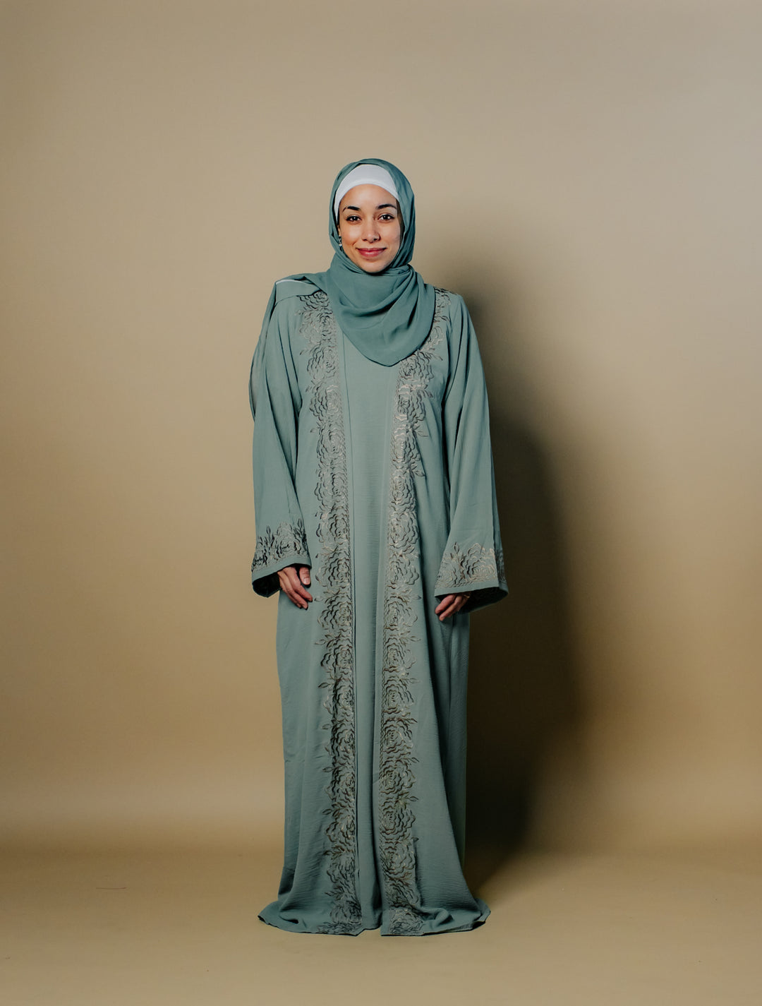 Yara Crepe Elegance Abaya