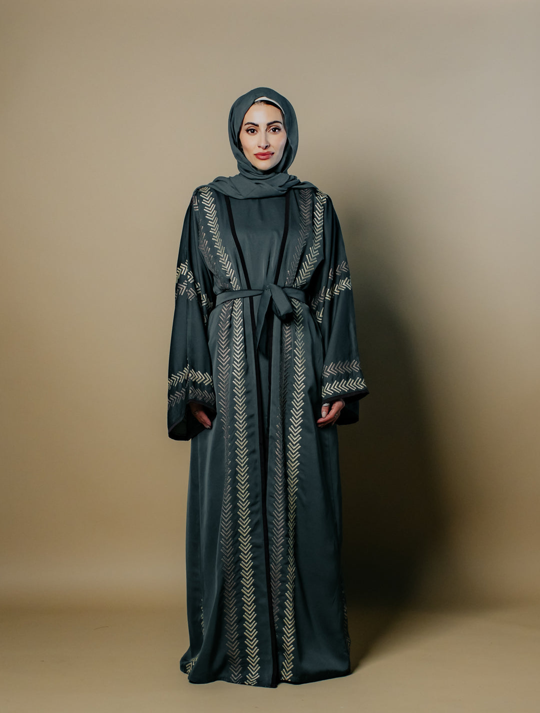 Serene Elegance Chevron - Three-Piece Ensemble Abaya