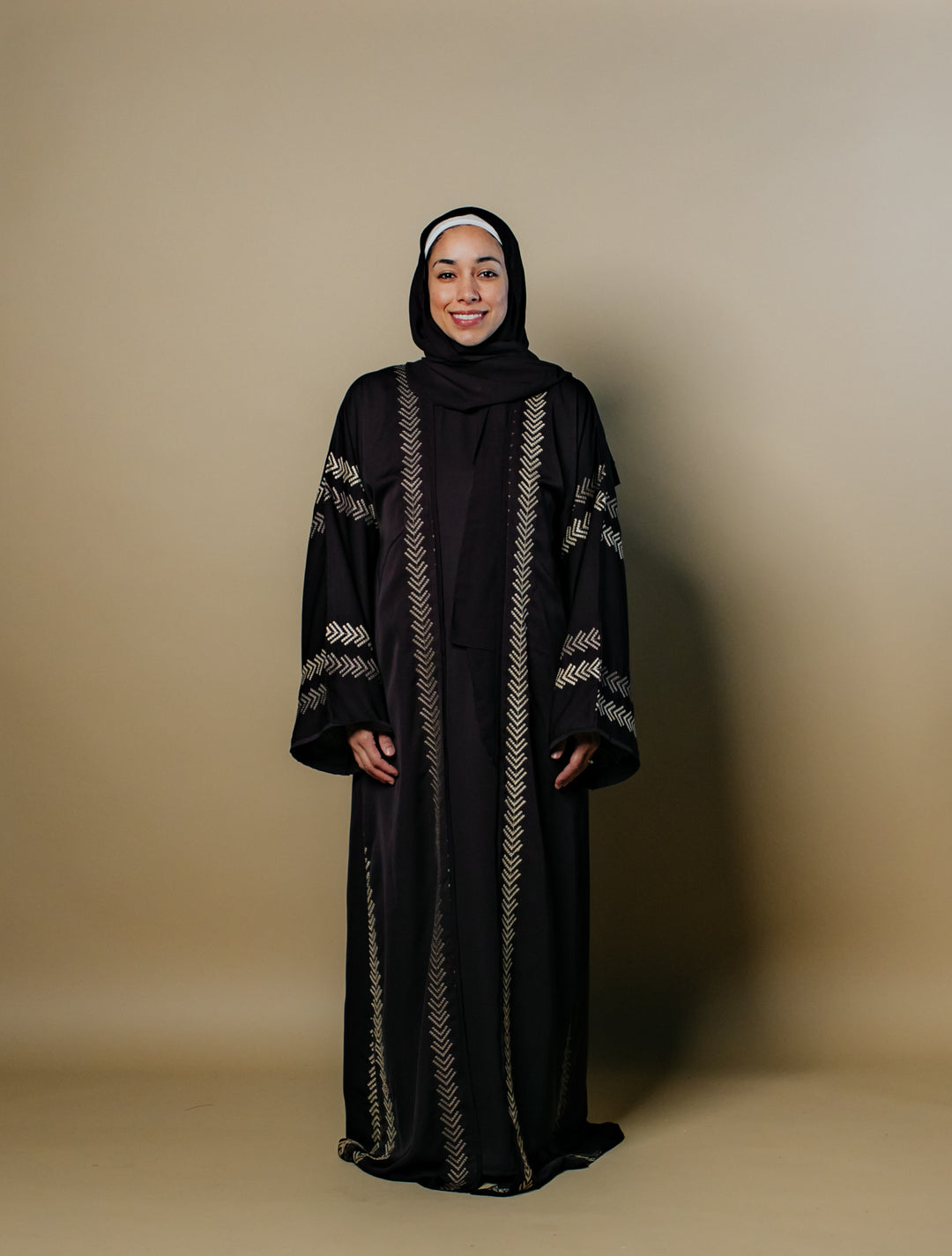 Serene Elegance Chevron - Three-Piece Ensemble Abaya