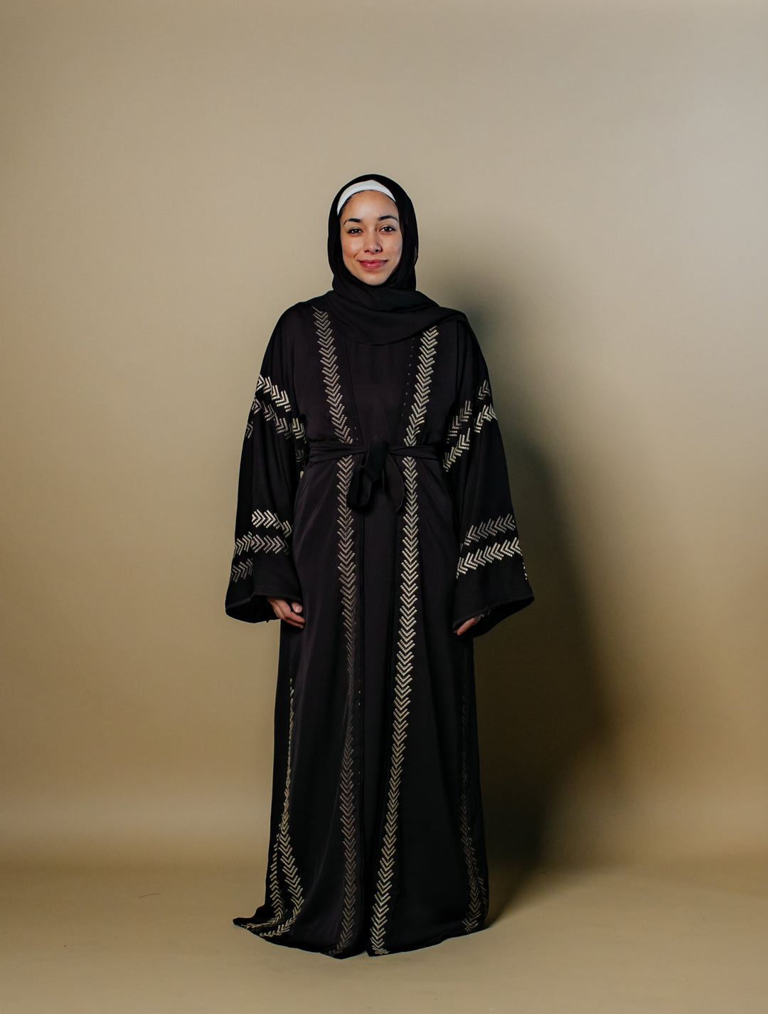 Serene Elegance Chevron - Three-Piece Ensemble Abaya