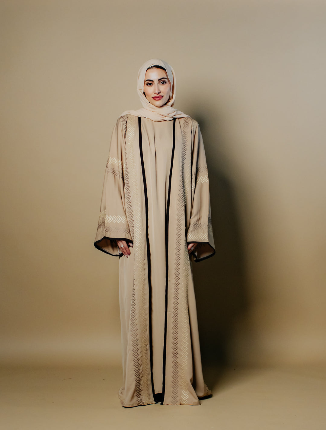 Serene Elegance Chevron - Three-Piece Ensemble Abaya