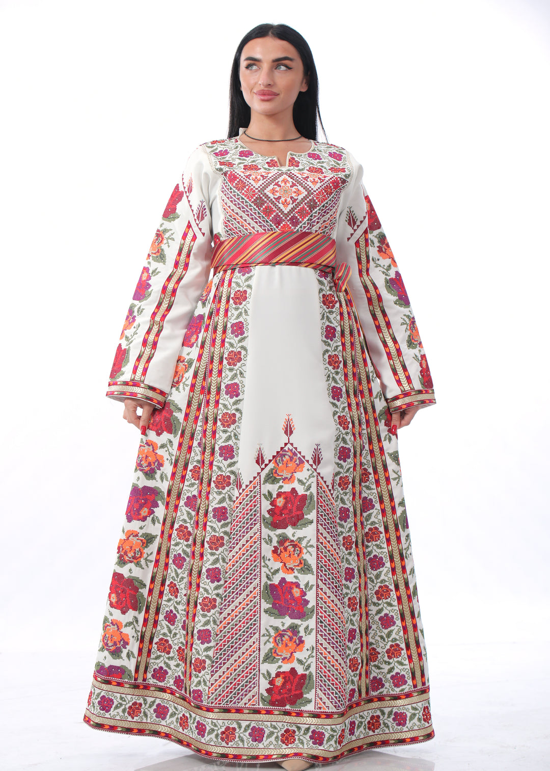 Amira Floral Embroidered Thobe