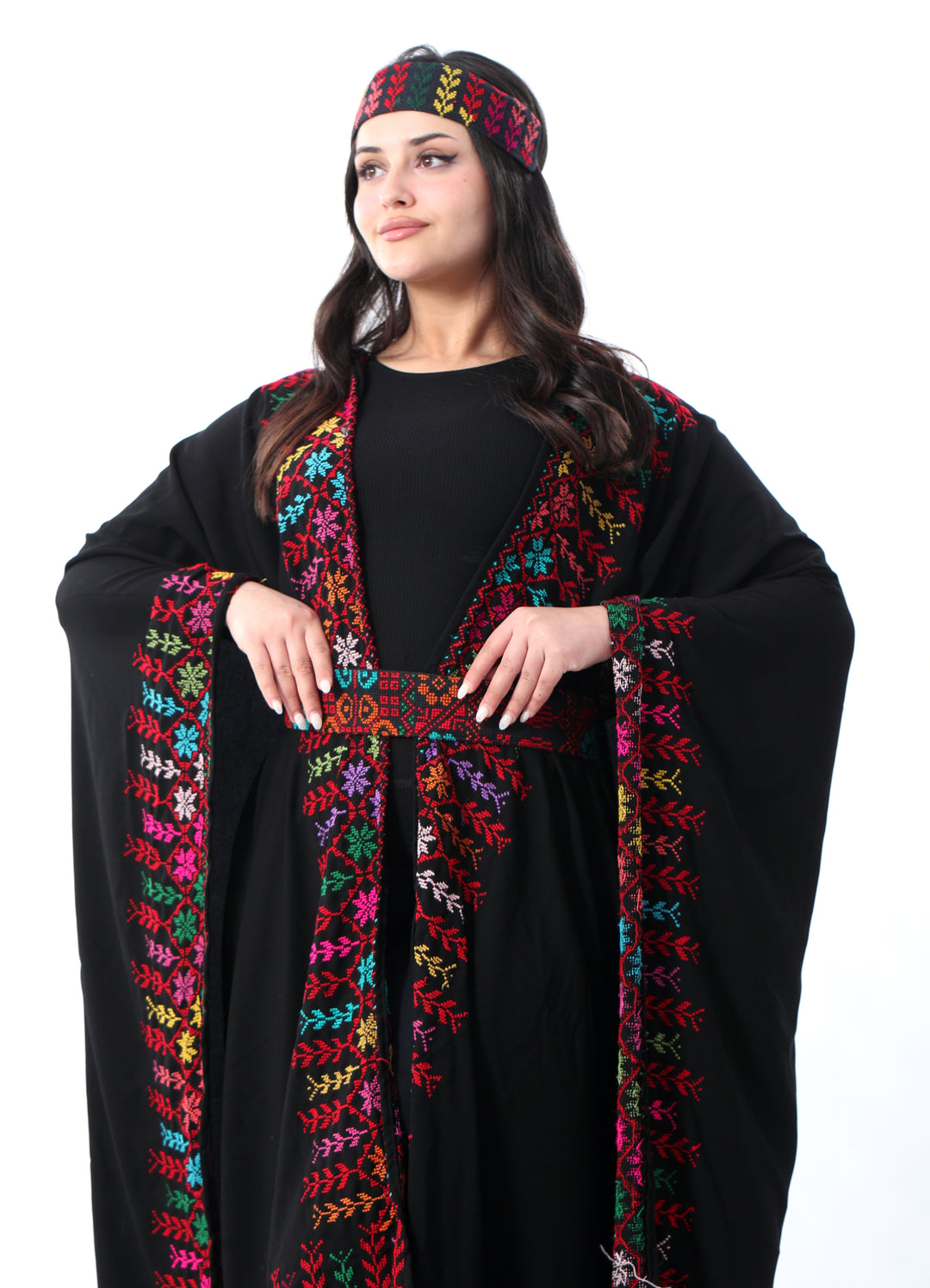 Lamia Tatreez Open Cape